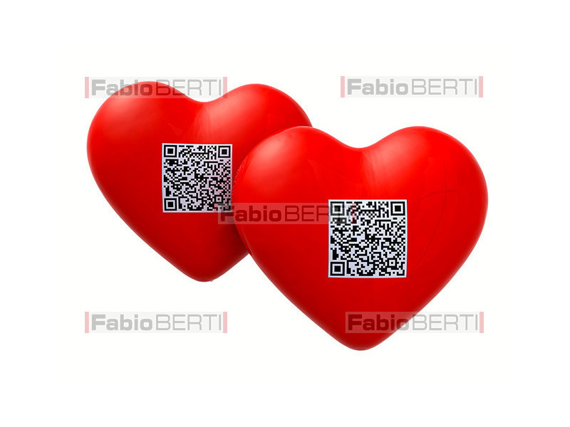 red hearts with qr code